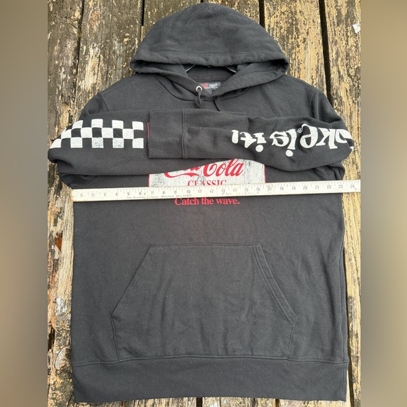 Coca-Cola® By Aéropostale Coca-Cola Classic L Black Unisex Pullover Hoodie T9 - Picture 4 of 9